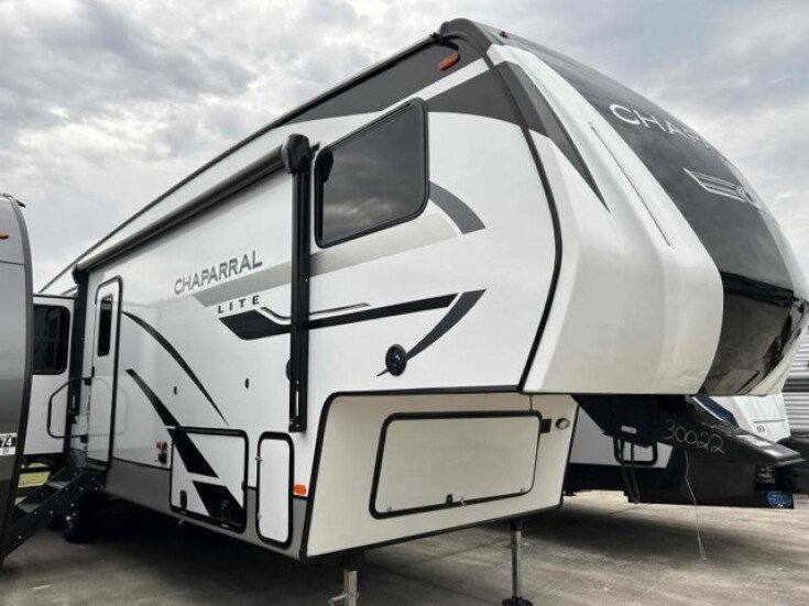 Thumbnail Photo undefined for New 2023 Coachmen Chaparral Lite